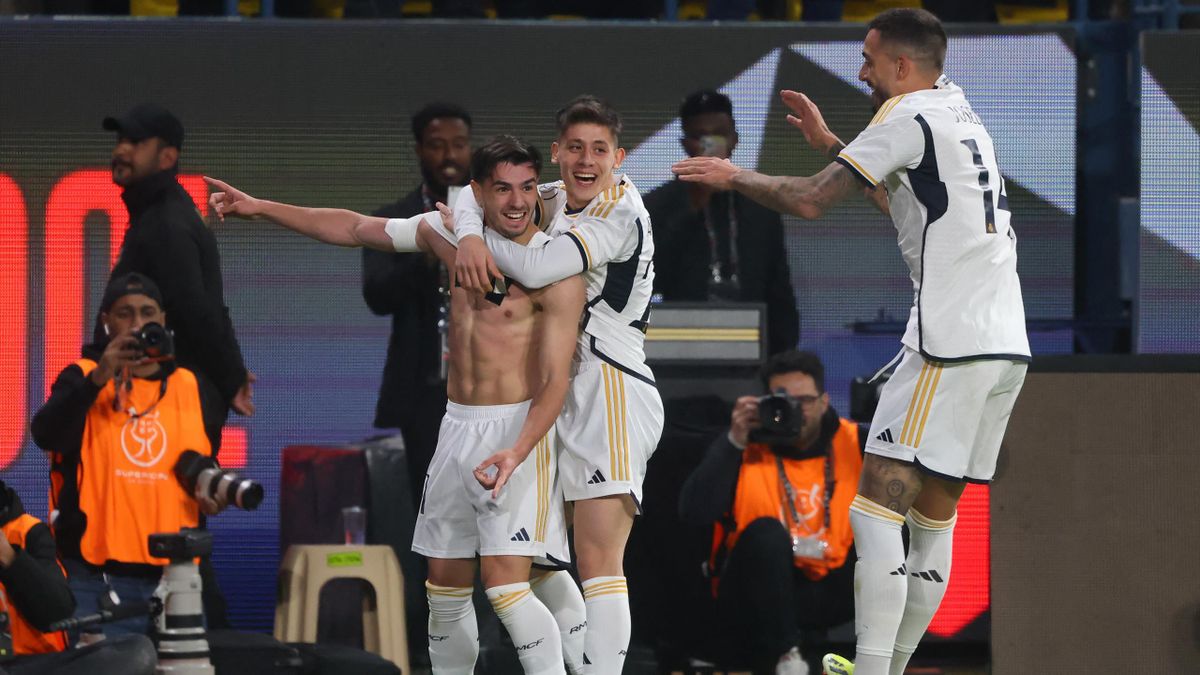 Real Madrid Triumphs 5-3 in Epic Supercopa Clash vs Atletico Madrid