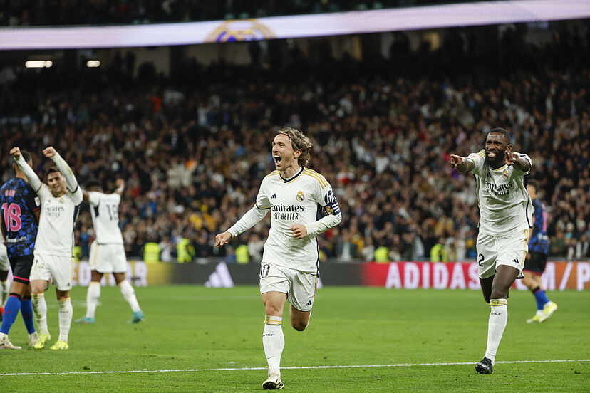 Real Madrid 1-0 Sevilla Modric's Late Strike Secures Crucial Win