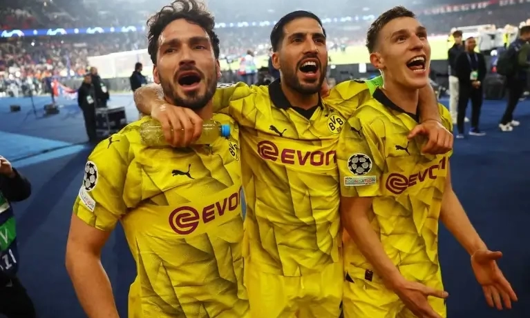 Dortmund's Resilience Secures Champions League Final Spot